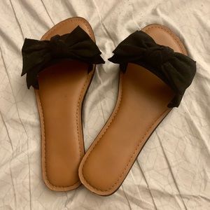 black slide sandals